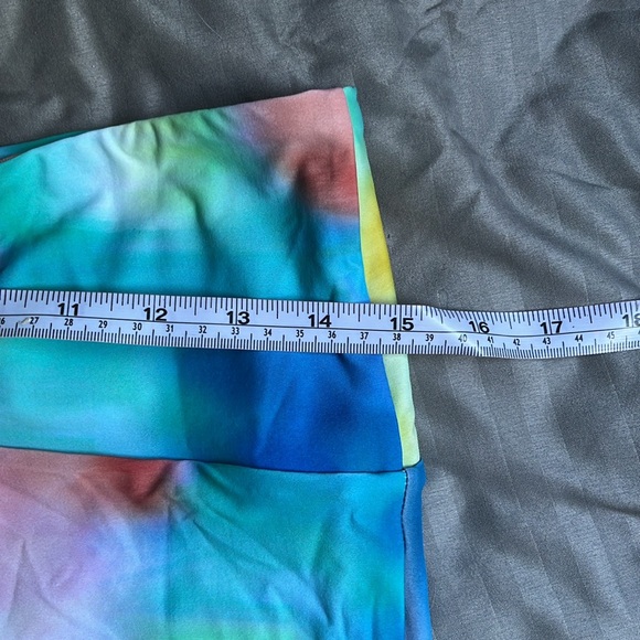 Citrus reversible tie dye swim/active shorts - Picture 13 of 14